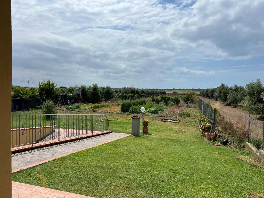 Agriturismo Il Giardino Degli Olivi Appartamenti กาส์ตีจลิโอเน เดลลา เปสกายา ภายนอก รูปภาพ